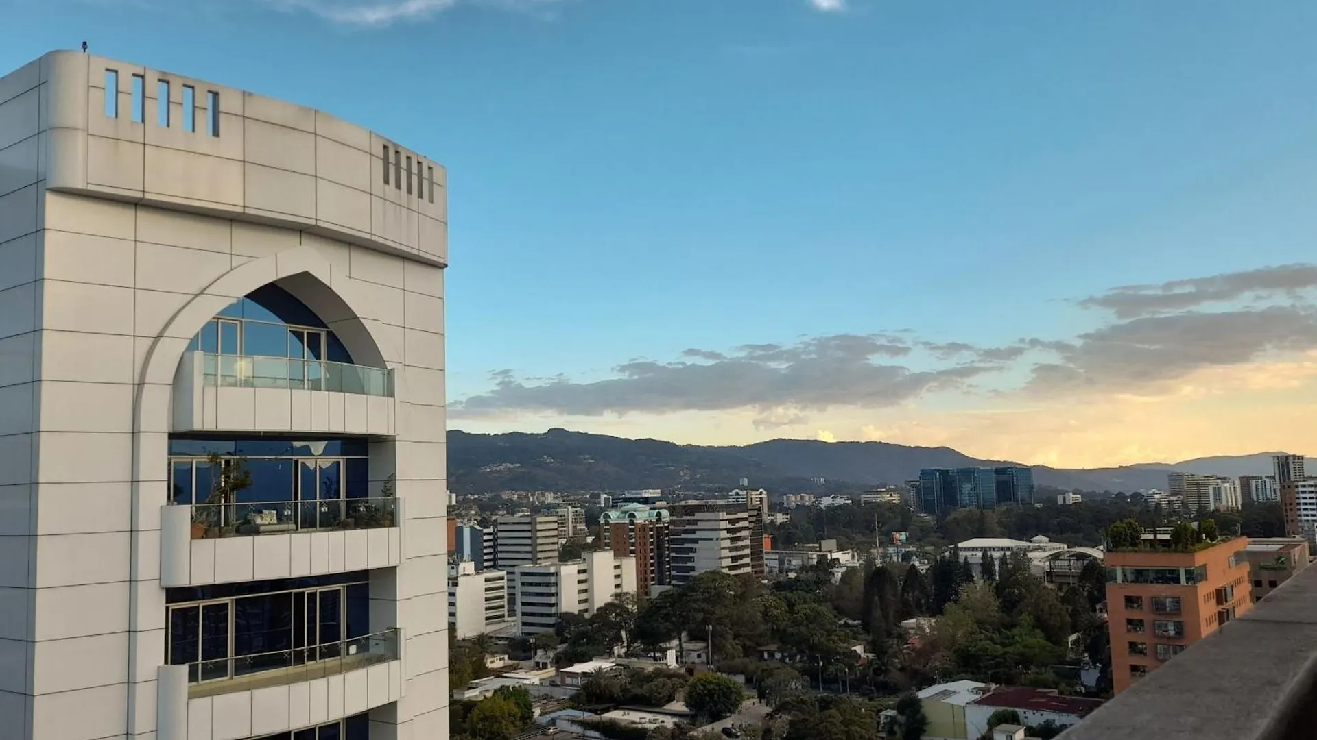 Holiday Inn Guatemala By Ihg Hotel Guatemala City